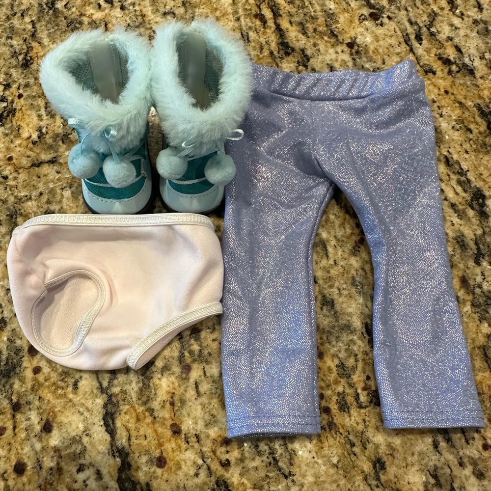 American Girl doll - Picture 6 of 6